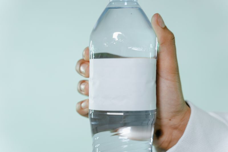 Wing Snob Bottled Water